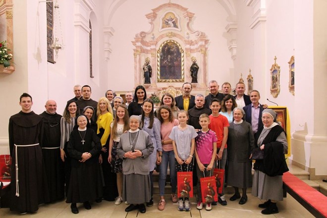 10. Dani hrvatskih svetaca i blaženika –  Dan varaždinskih slugu Božjih